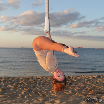 Fun Aboard - Keren Maceira Trapeze